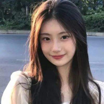 普渡机器人发布大载重工业配送机...